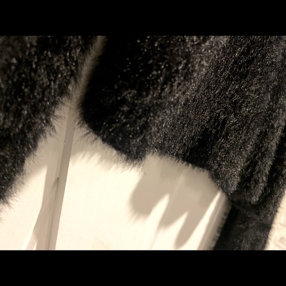 Ardene Sweater - Picture 2 of 4